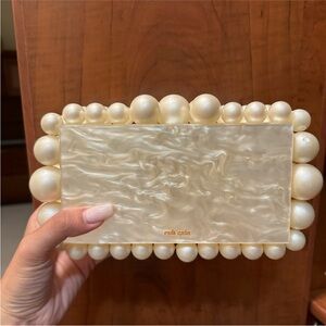 Cult Gaia Clutch